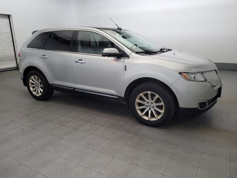 Used 2013 Lincoln MKX image 11
