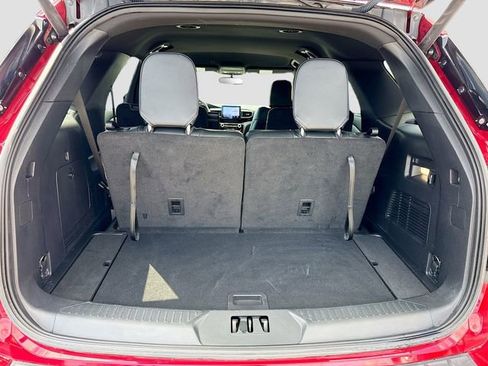 Used 2022 Ford Explorer ST image 28