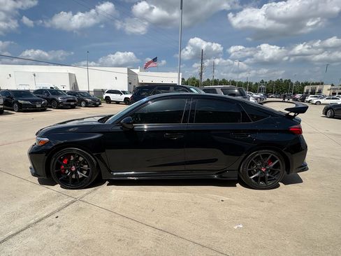 Certified 2024 Honda Civic Type R image 5