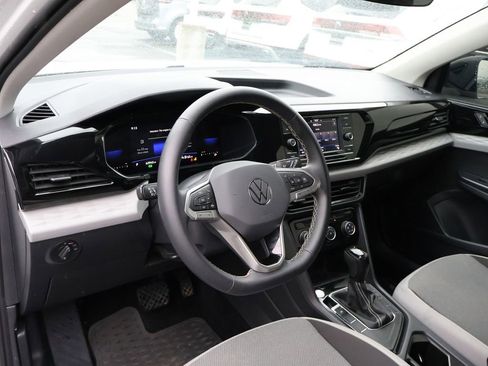 Used 2023 Volkswagen Taos S FWD image 18