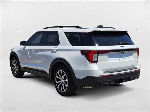 New 2025 Ford Explorer ST-Line image 9