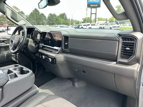 Certified 2024 Chevrolet Silverado 1500 LT AWD/4WD image 26