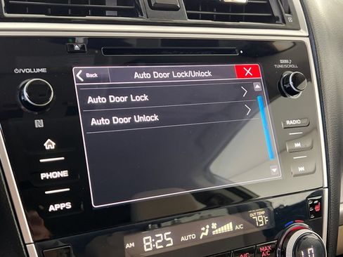 Used 2019 Subaru Outback 2.5i Premium AWD/4WD image 41
