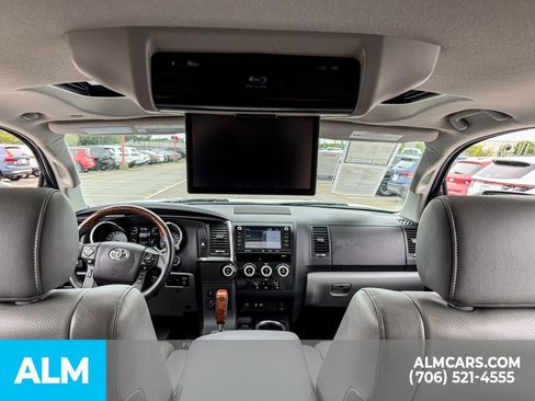Used 2021 Toyota Sequoia Platinum RWD image 28