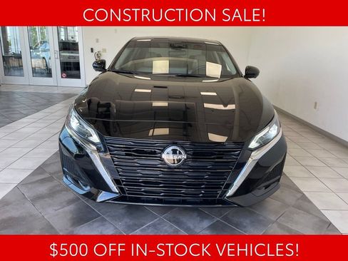 Used 2023 Nissan Altima 2.5 SL FWD image 4