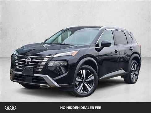 Used 2026 Nissan Rogue SL FWD image 1