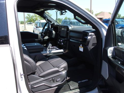 New 2026 Ford F150 Platinum w/ Equipment Group 702A High AWD/4WD image 14