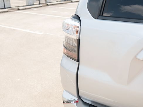 Used 2016 Toyota 4Runner SR5 Premium AWD/4WD image 42