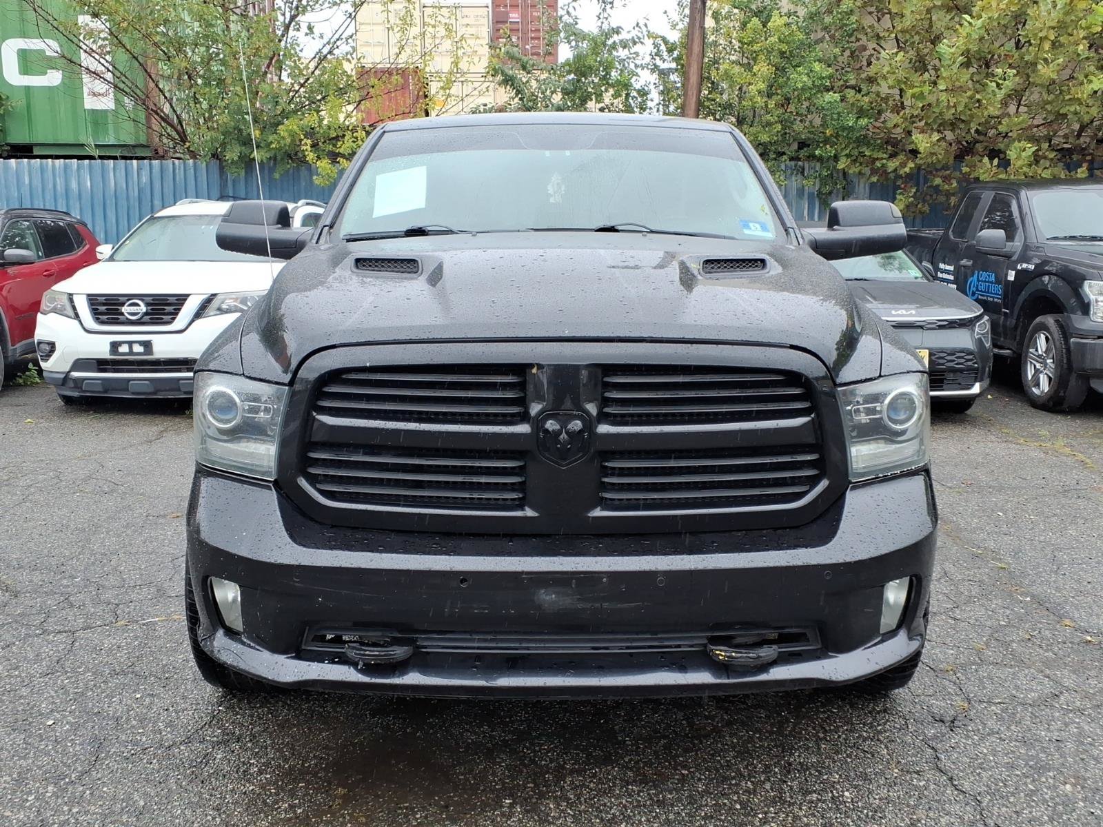 Used 2015 RAM 1500 Sport w/ Black Ram 1500 Sport Group AWD/4WD image 2