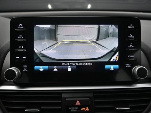 Used 2021 Honda Accord Sport image 17