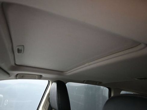 Used 2016 Mitsubishi Outlander AWD image 13