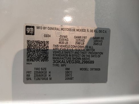 Used 2024 GMC Terrain SLT AWD/4WD image 33