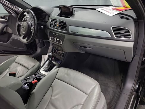 Used 2018 Audi Q3 2.0T Premium image 23