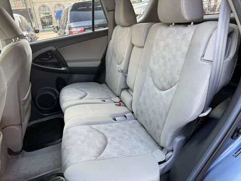 Used 2012 Toyota RAV4 4WD w/ Value Pkg image 7
