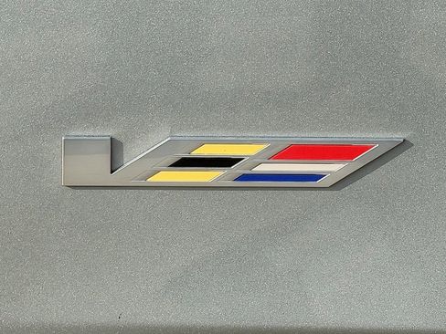 Used 2023 Cadillac Escalade V w/ LPO, ONYX Package image 26