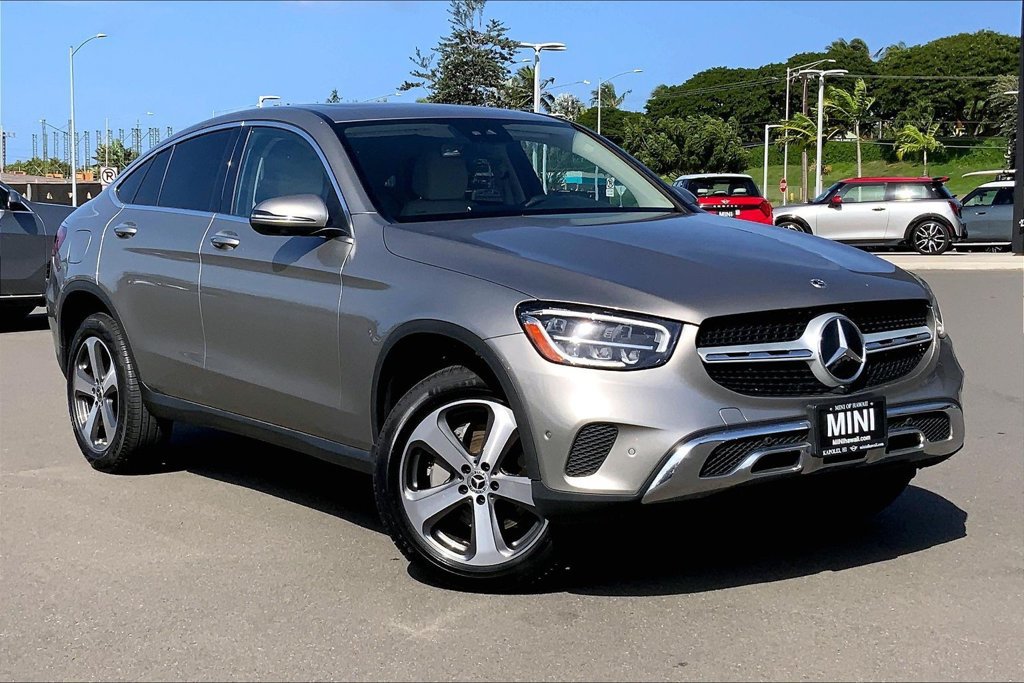 Used 2023 Mercedes-Benz GLC 300 4MATIC Coupe image 33