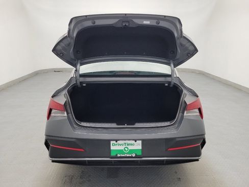 Used 2024 Hyundai Elantra SEL image 29