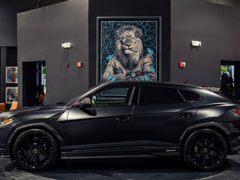 Used 2023 Lamborghini Urus Performante AWD/4WD image 61