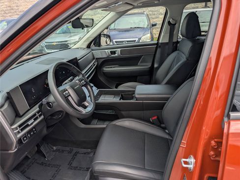 Used 2025 Hyundai Santa Fe XRT AWD/4WD image 16