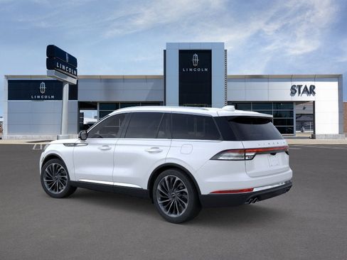 New 2026 Lincoln Aviator Reserve w/ Illumination Package AWD/4WD image 4