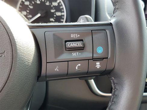 Certified 2023 Nissan Rogue SV w/ SV Premium B Package image 23