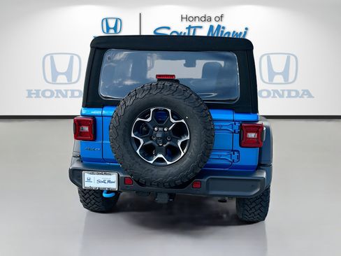 Used 2022 Jeep Wrangler Unlimited Rubicon 4xe image 6