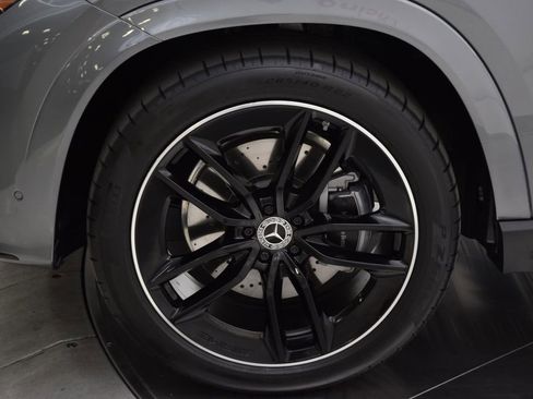 Used 2025 Mercedes-Benz GLE 450 4MATIC Coupe image 12