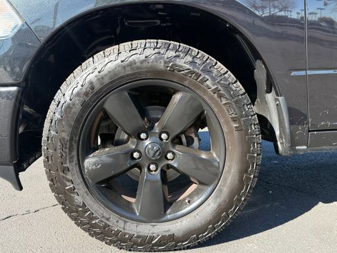 Used 2018 RAM 1500 Big Horn image 11