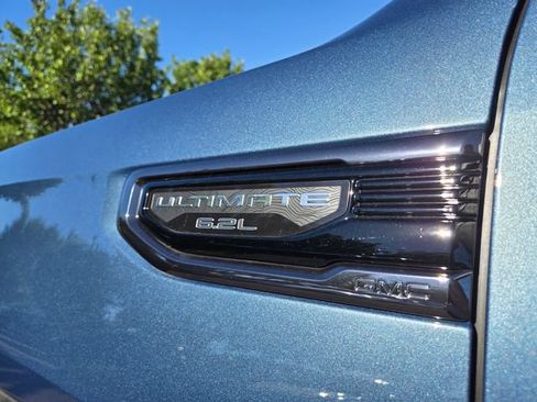 Used 2026 GMC Sierra 1500 Denali Ultimate AWD/4WD image 9
