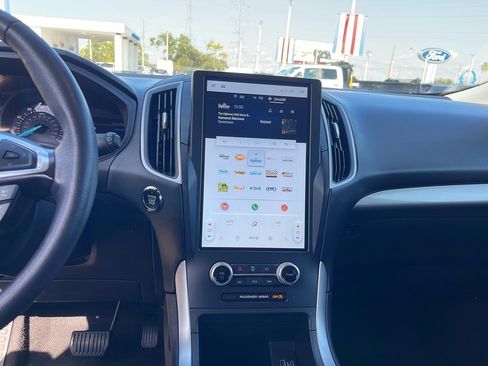 Certified 2024 Ford Edge SEL w/ Convenience Package image 20