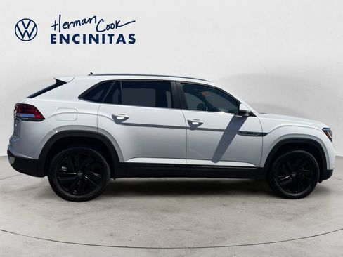 Certified 2023 Volkswagen Atlas Cross Sport SE w/ Black Wheel Package AWD/4WD image 6