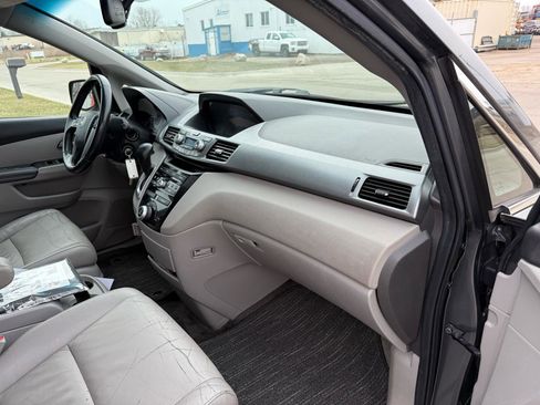 Used 2011 Honda Odyssey EX-L image 26