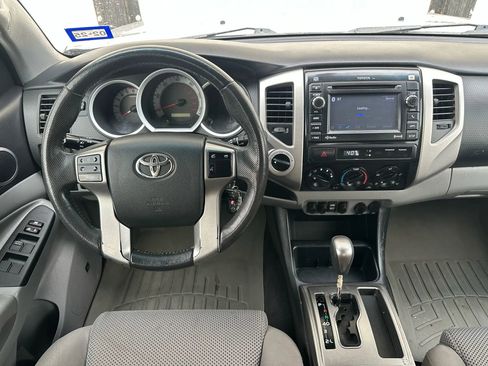 Used 2012 Toyota Tacoma 4x4 Double Cab w/ TRD Sport Pkg image 23