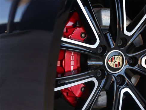 Certified 2022 Porsche Panamera 4S w/ Premium Package image 12