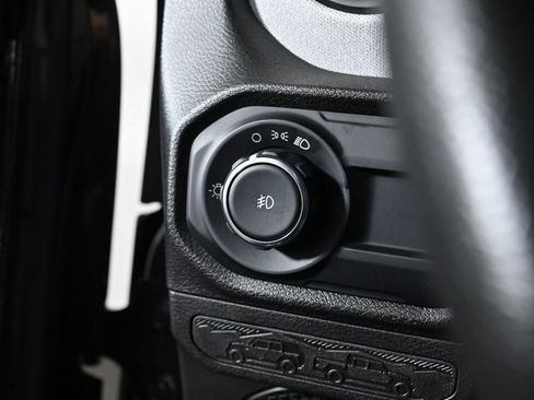 Used 2024 Jeep Wrangler Sport AWD/4WD image 22