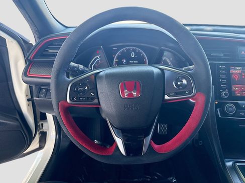 Used 2020 Honda Civic Type R image 11