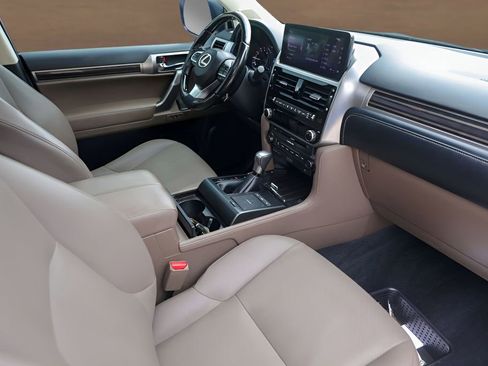 Used 2023 Lexus GX 460 Premium AWD/4WD image 30