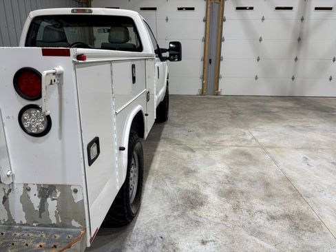 Used 2016 Ford F350 XL image 10