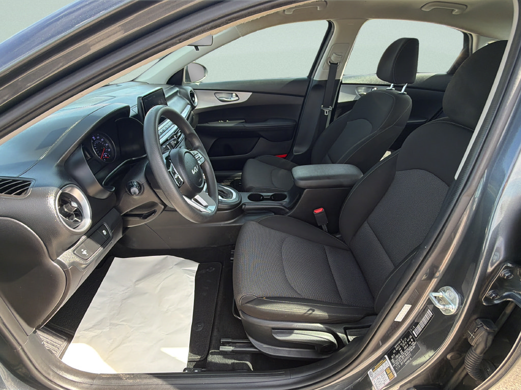 Used 2023 Kia Forte LXS FWD image 18
