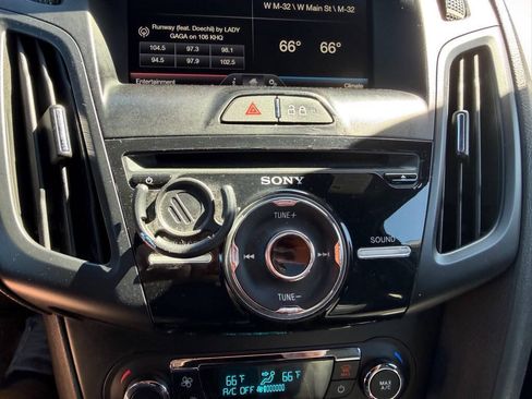 Used 2014 Ford Focus ST w/ Equipment Group 202A FWD image 24