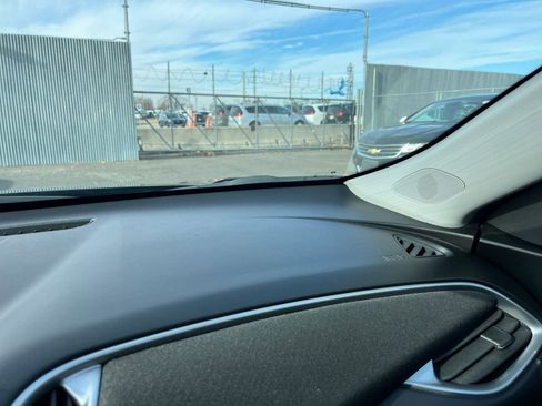 Used 2024 Chevrolet Malibu LT image 35