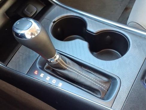 Used 2015 Chevrolet Impala LS w/ LS Convenience Package image 8