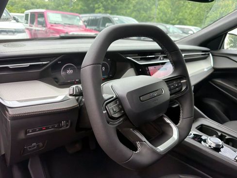 New 2026 Jeep Cherokee Limited AWD/4WD image 9