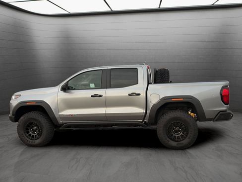 New 2025 GMC Canyon AT4 w/ AT4X AEV Edition image 7