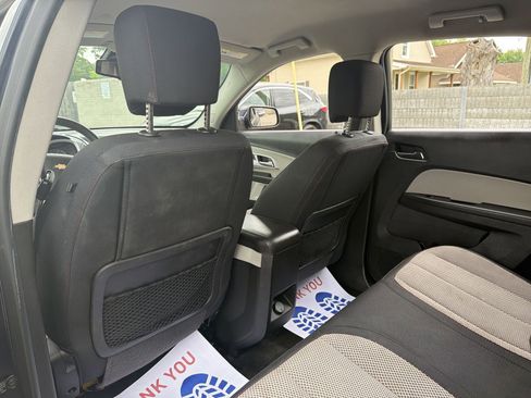 Used 2017 Chevrolet Equinox LT FWD image 21