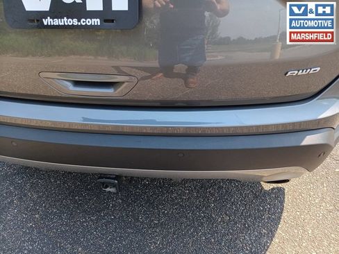 Used 2024 Ford Edge Titanium w/ Equipment Group 301A AWD/4WD image 10