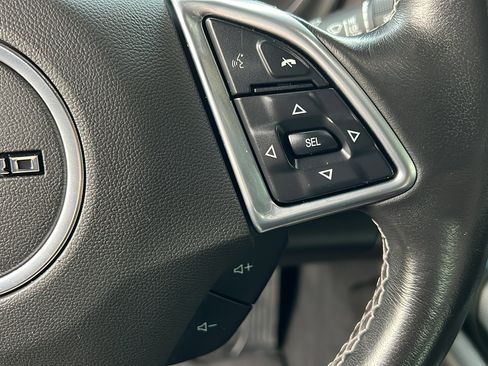 Certified 2021 Chevrolet Camaro LS image 20