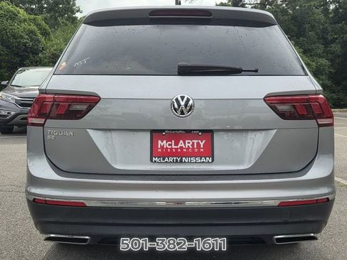Used 2021 Volkswagen Tiguan SE FWD image 4