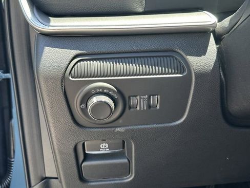 New 2026 Jeep Grand Wagoneer 4WD image 23