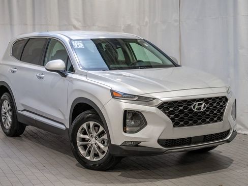 Used 2019 Hyundai Santa Fe SEL image 1